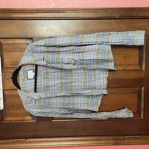 American Eagle Cropped blue and green flannel size medium